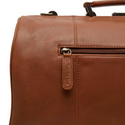 Texel Full-Grain Leather Weekender Bag para Mujer - Structured Side Profile Showing Gusset Depth &amp; Expansion Capacity