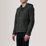 
Marlo Olive Canvas Hooded Work Chaqueta de Cuero para Hombre For Men - Vista lateral mostrando el corte ergonómico de mangas
