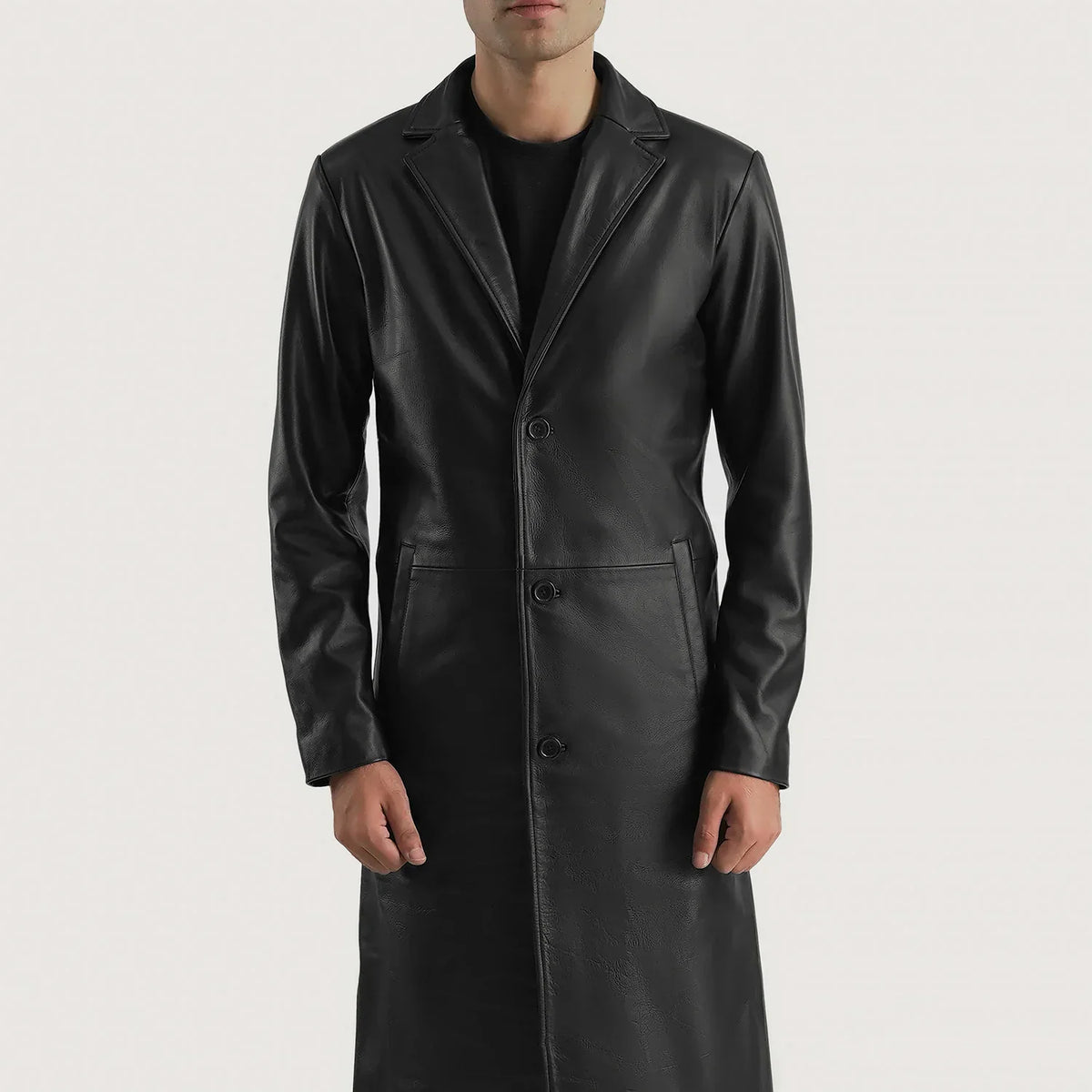 Detalle de cerca of Notch &amp; Button Hardware on Mateo Black Leather Single Breasted Coat