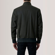 Detalle de cerca of Snap Button &amp; Zipper Hardware on Morrison Olive Canvas Cazadora Bomber de Cuero para Hombre For Men