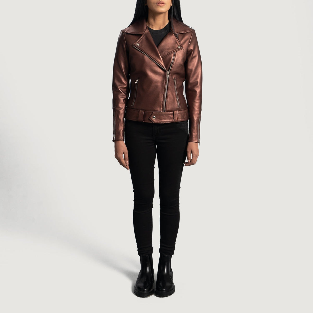 
Vista de detalle of Notch & Zipper Hardware on Rumy Maroon Leather Biker Jacket