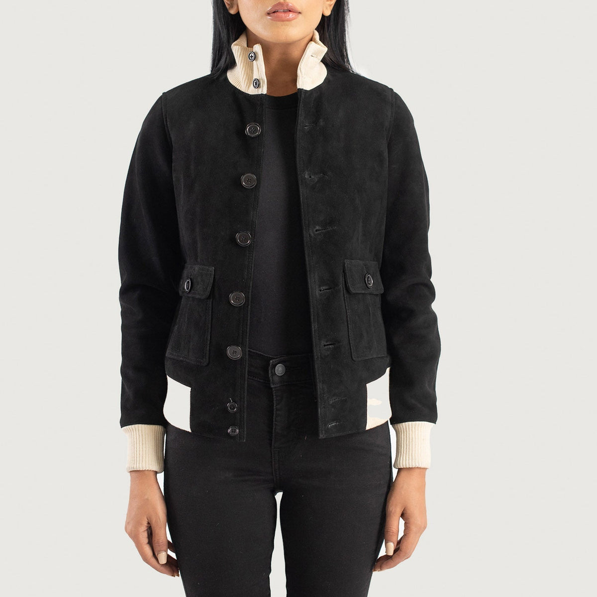 
Sasha A1 Black Suede Bomber Jacket in Black Goatskin Suede - Vista frontal y silueta entallada | Comprar online