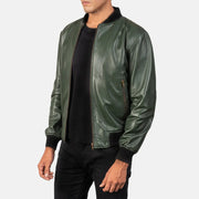 Green Sheepskin Leather Bomber Jacket - Vista trasera con ajuste entallado en hombros y bajo impecable
