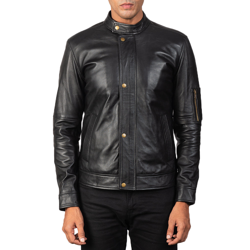 Men's Tea House Negro Chaqueta Biker de Cuero para Hombre - Vista de perfil lateral con corte ergonómico de manga