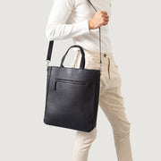 
The Poet Bolso tote de cuero – alternate product view 5