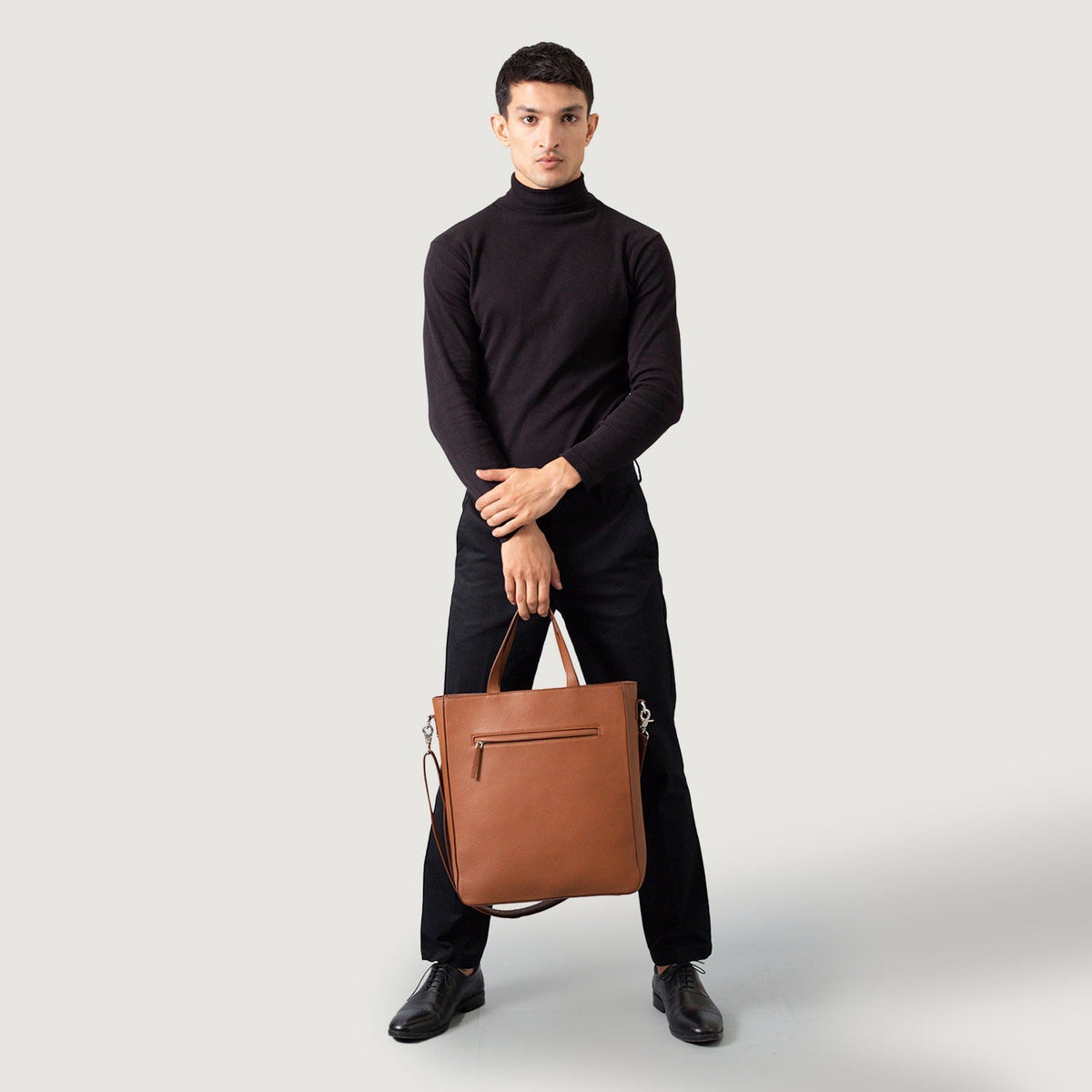 
The Poet Bolso tote de cuero – alternate product view 2