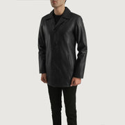 
Vista de detalle of Notch & Button Hardware on Urban Slate Negro Abrigo de Cuero para Hombre