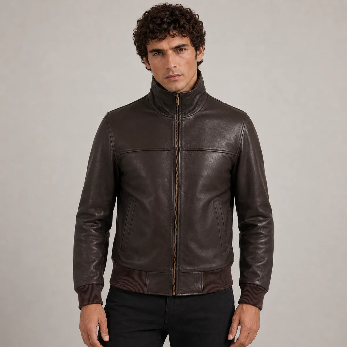 Dark Marrón Sheepskin Cazadora Bomber de Cuero para Hombre in Dark Brown Authentic Sheepskin &amp;Amp; Shearling - Vista frontal y silueta a medida | Comprar online