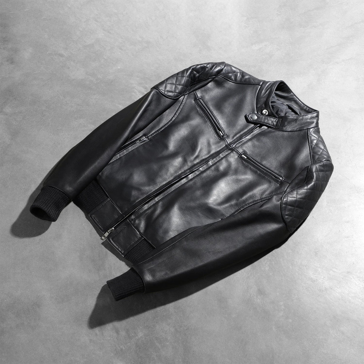 
Zenna Chaqueta Bomber de Cuero para Mujer – alternate product view 8